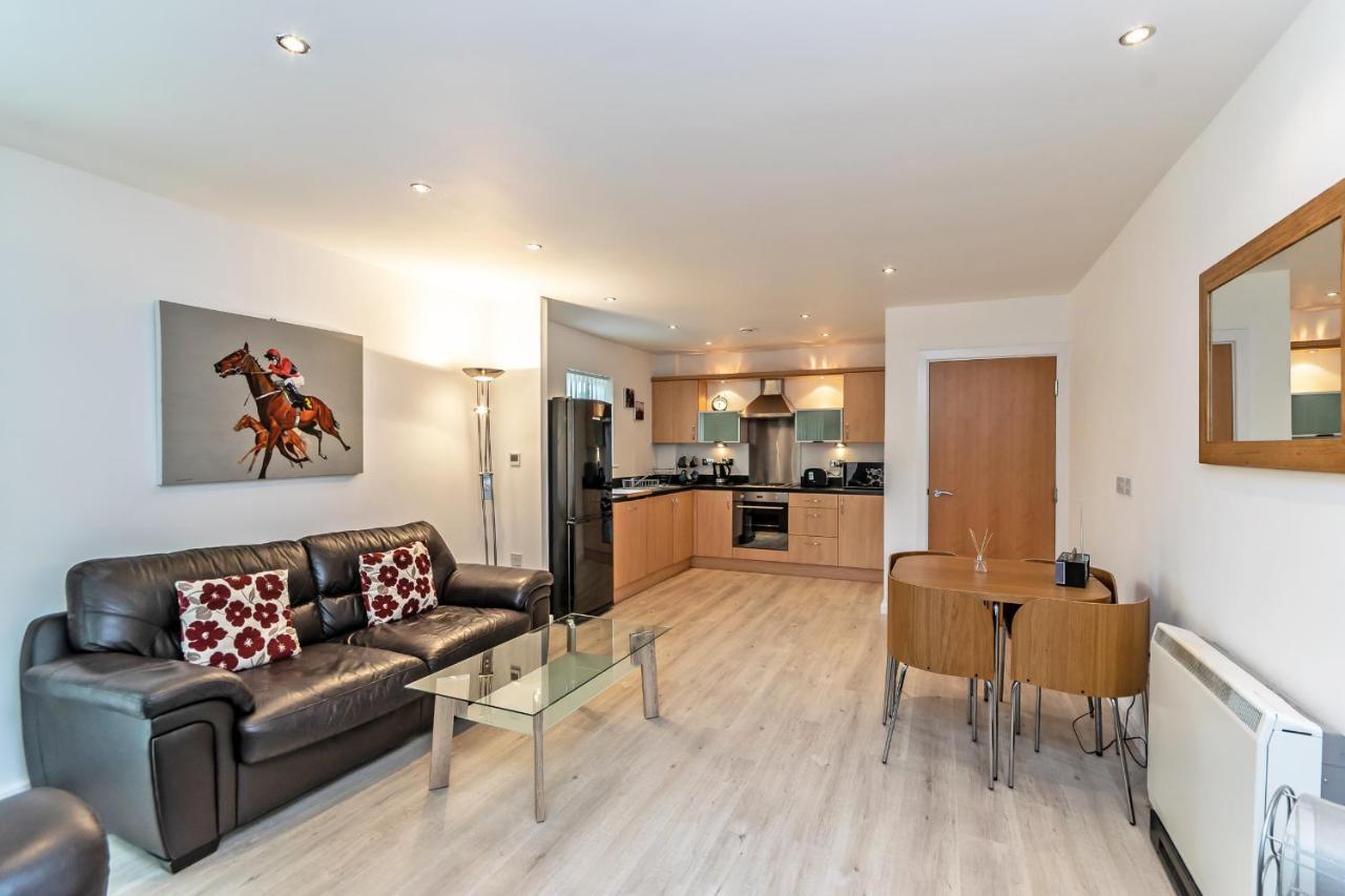 Racecourse Serviced Apartments Chester Luaran gambar