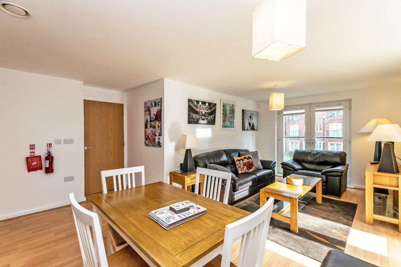 Racecourse Serviced Apartments Chester Luaran gambar